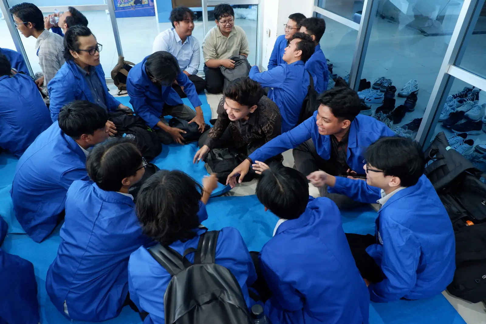 Pembukaan, sesi perkenalan